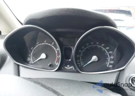 2015 Ford Fiesta Titanium из США, поврежденный, VIN 3FADP4FJ9FM210743